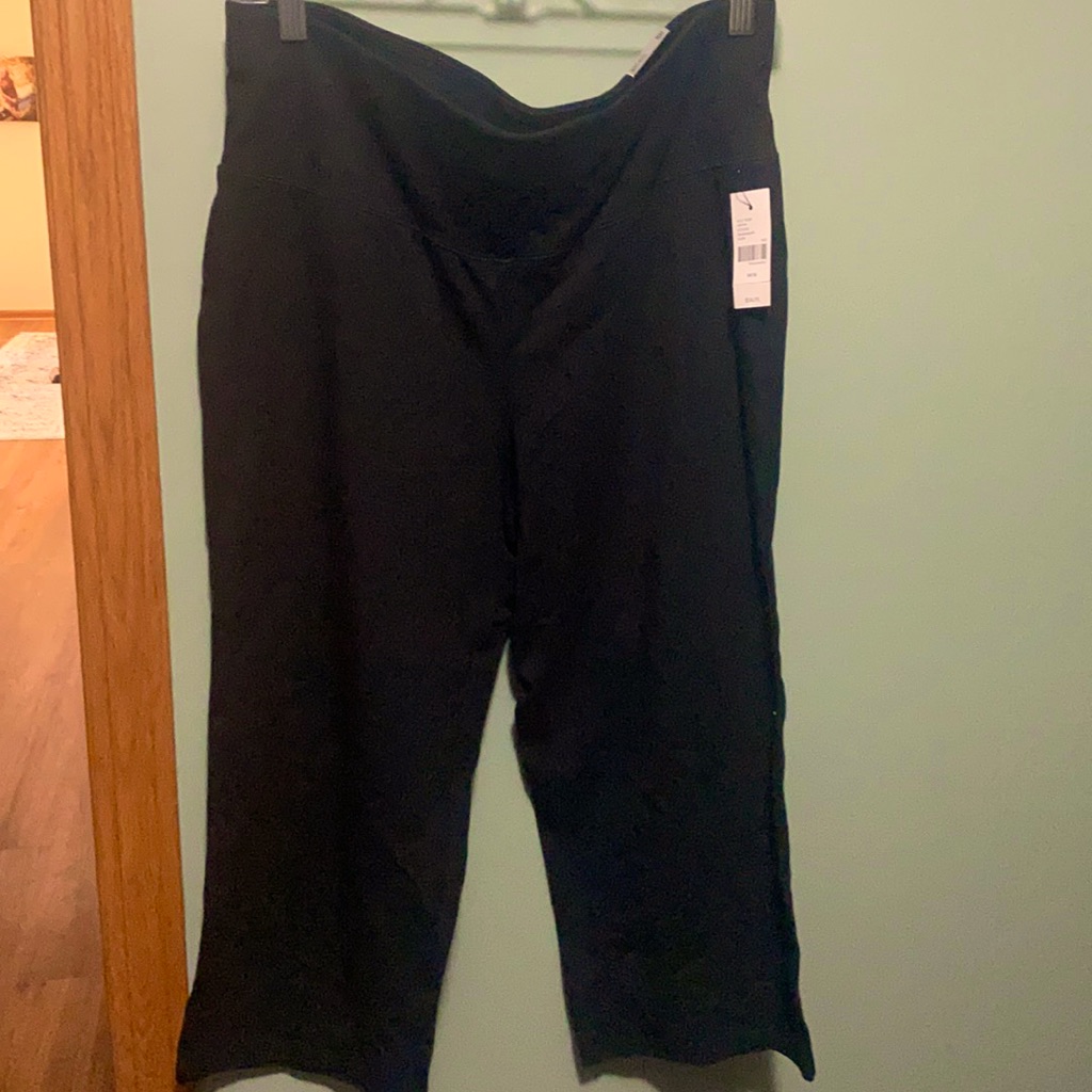 Lane Bryant Brand New Black Capri Leggings